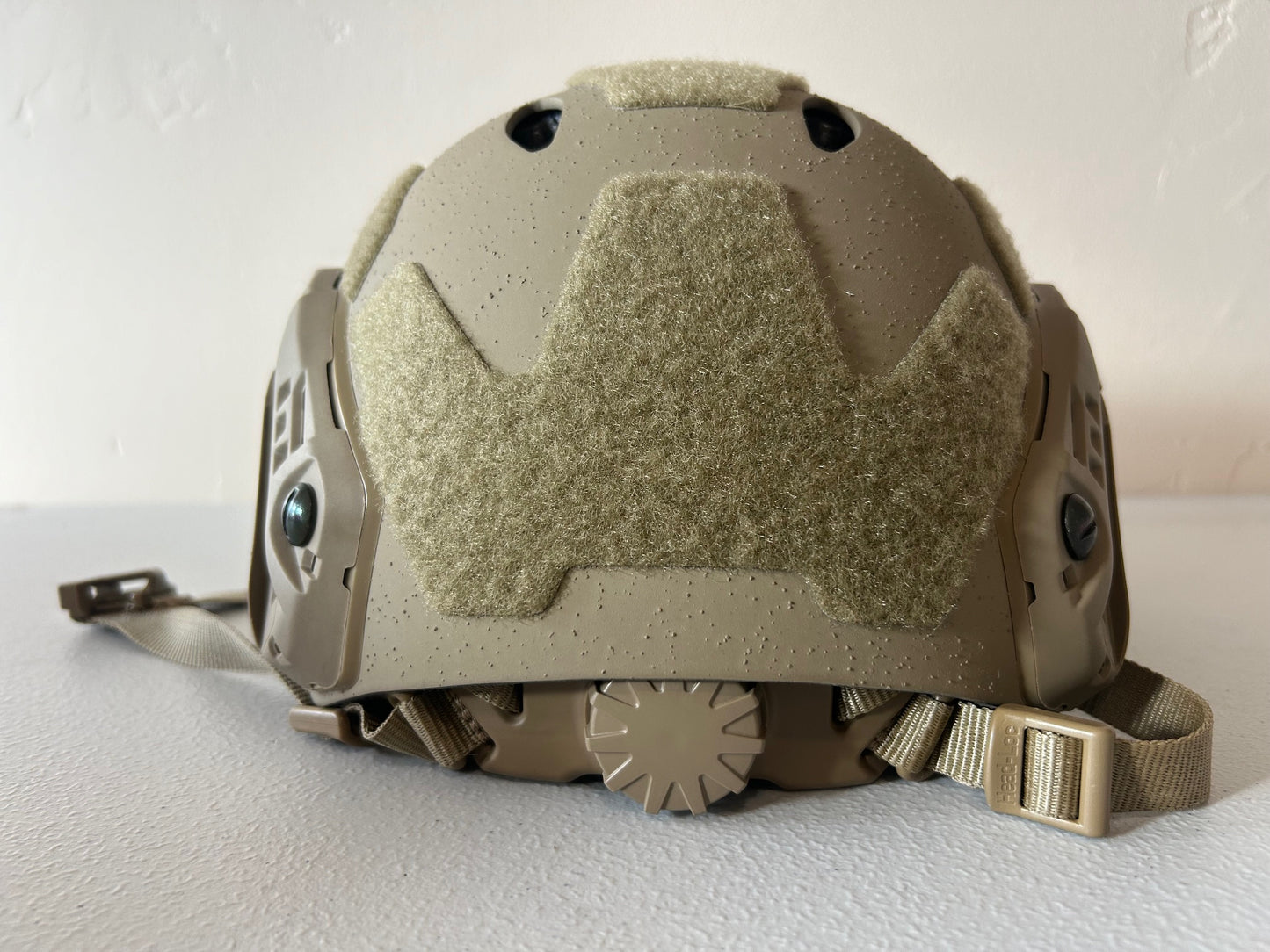 Ops-Core Fast SF Carbon Helmet- Size 1- Tan- USED